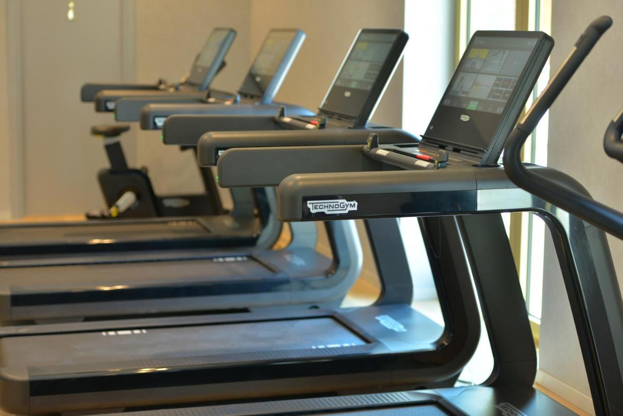 Mk Hotel Tirana Rinas Exterior photo Treadmills