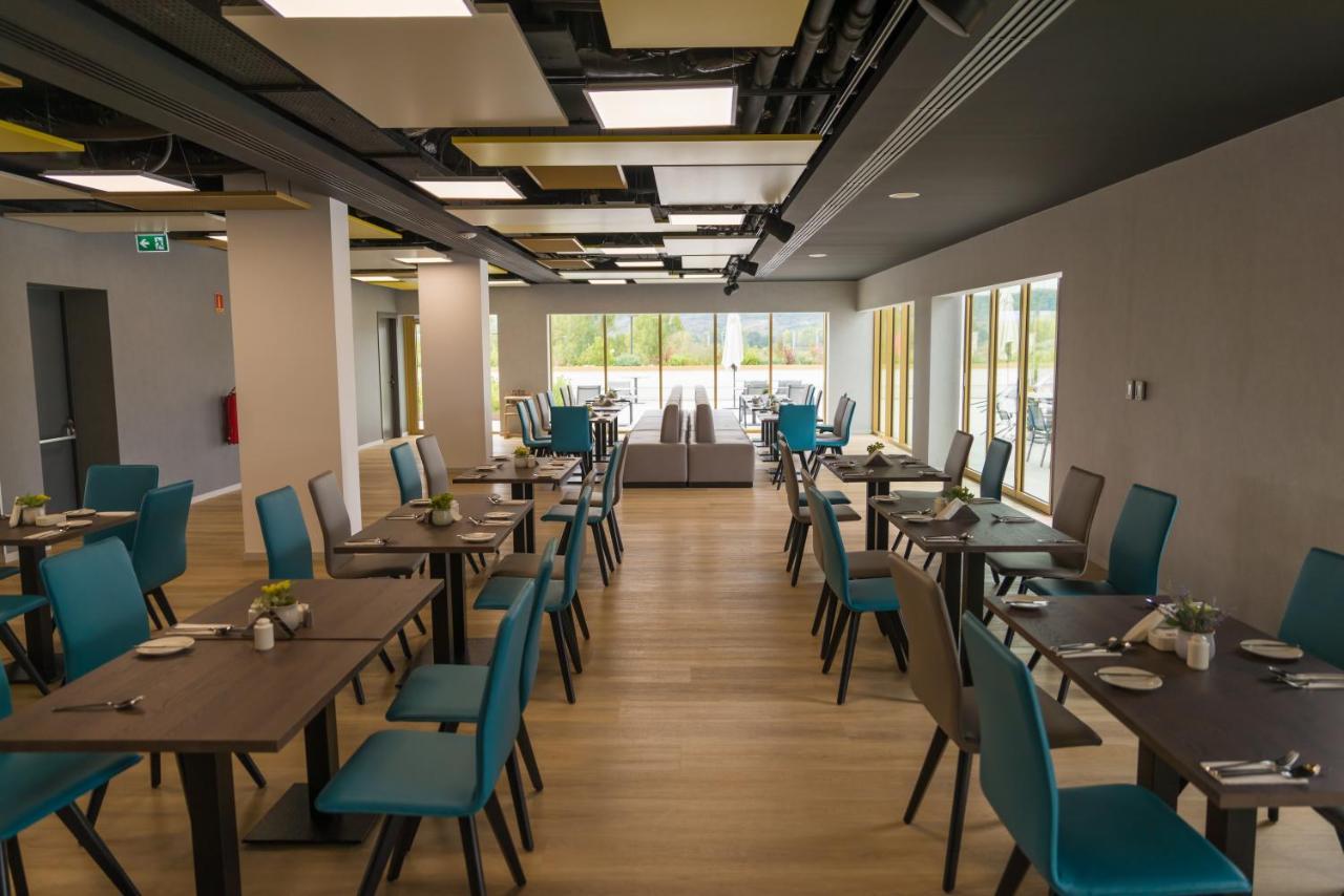 Mk Hotel Tirana Rinas Exterior photo The restaurant at the new terminal