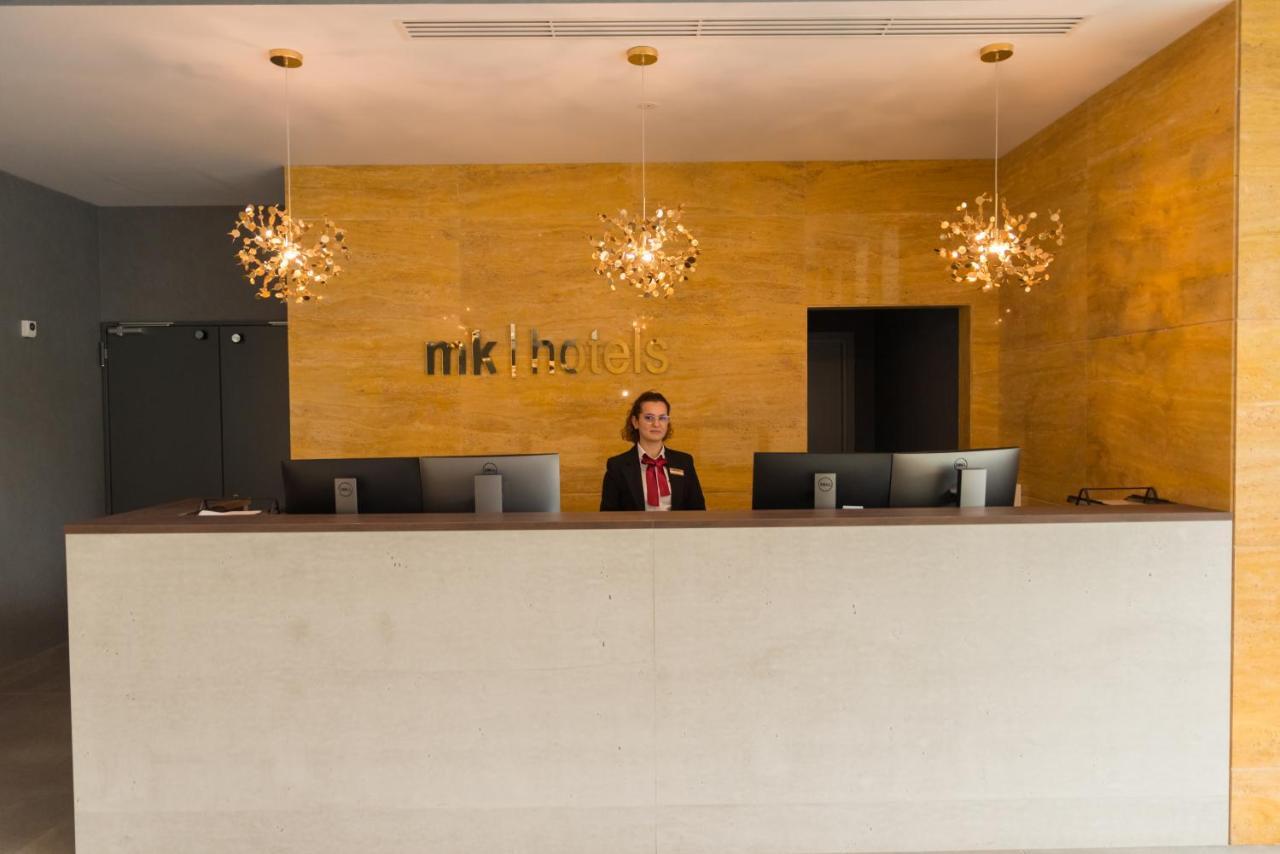 Mk Hotel Tirana Rinas Exterior photo Reception desk at a hotel