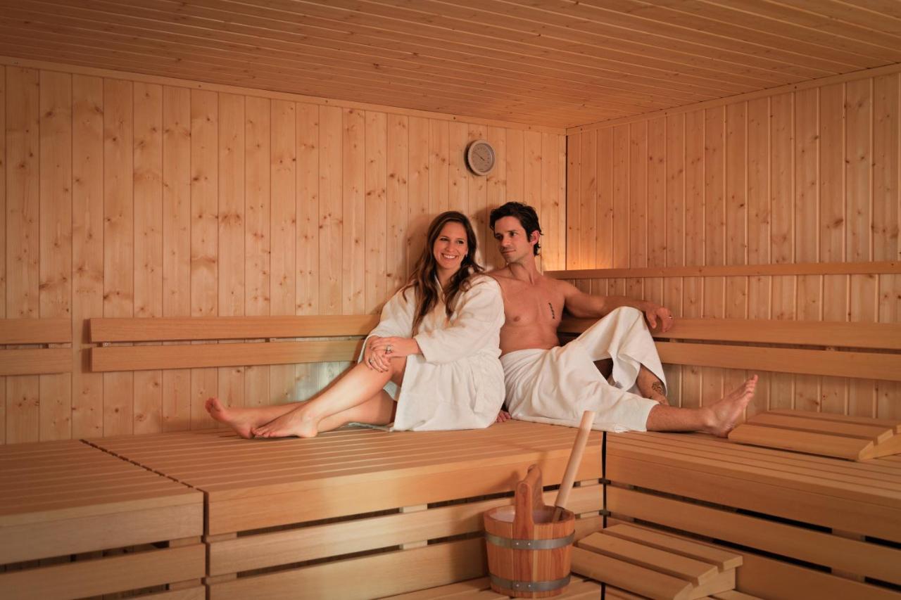 Mk Hotel Tirana Rinas Exterior photo Sauna